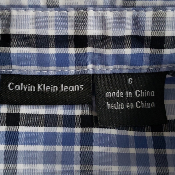 Calvin Klein Jeans Boys blue plaid shirt. - Picture 2 of 4